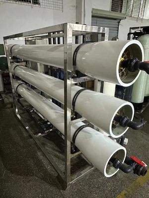 अच्छी कीमत वाणिज्यिक रिवर्स ऑस्मोसिस जल निस्पंदन 6m3/h 120m3 प्रति दिन ऑनलाइन