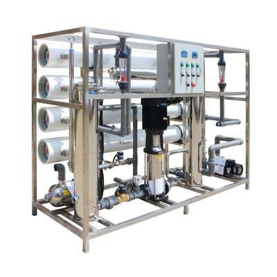 अच्छी कीमत 5000LPH Commercial RO System with 99.9% Salt Rejection and 1 Year Warranty for Industrial Waste Treatment ऑनलाइन
